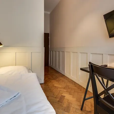 Mickiewicza ホームステイ *